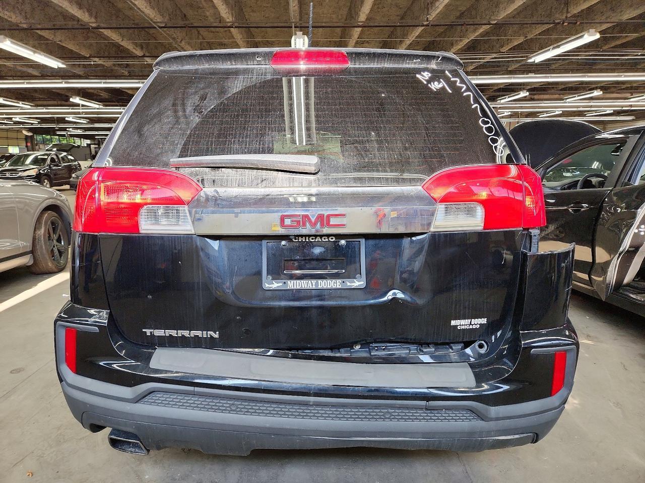 2017 GMC TERRAIN SLE — Фото 6 из 12