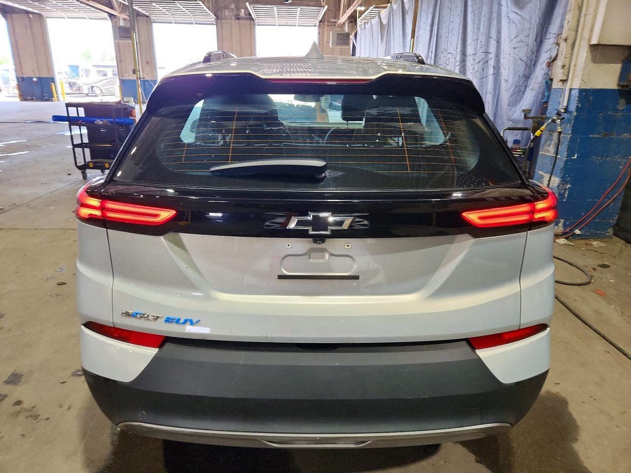 2023 CHEVROLET BOLT EUV LT — Фото 6 из 13