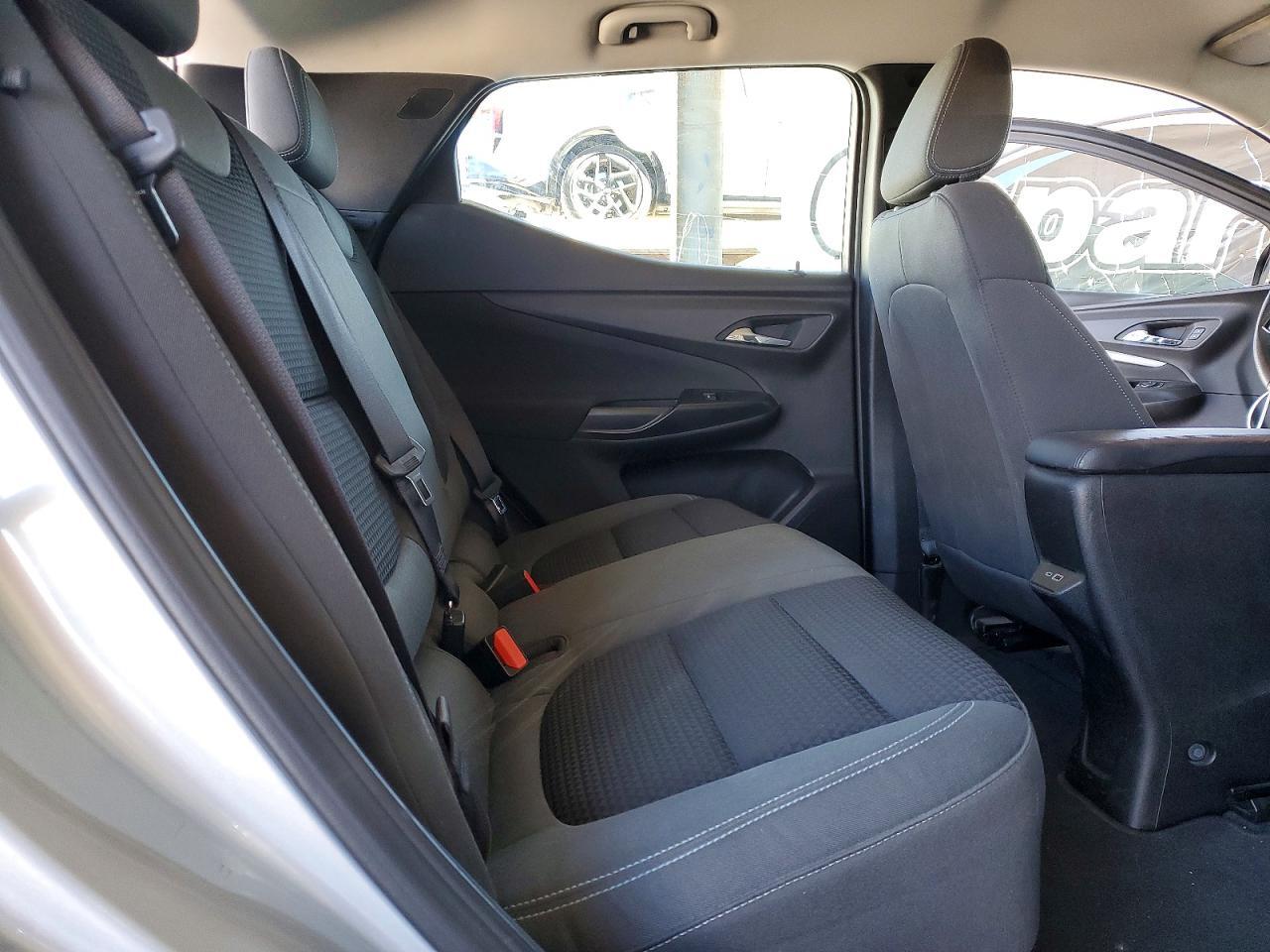 2023 CHEVROLET BOLT EUV LT — Фото 10 из 13