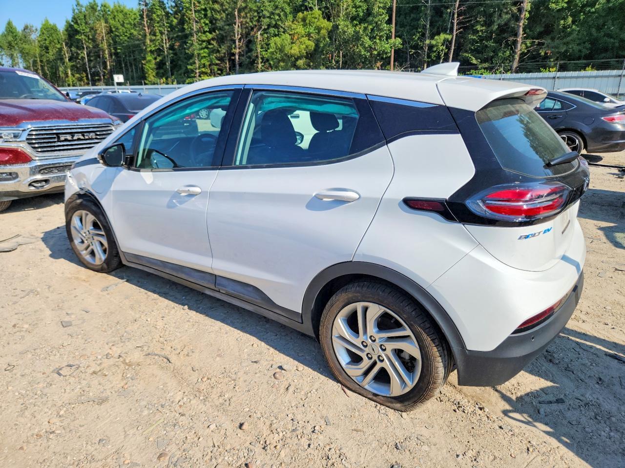 2023 CHEVROLET BOLT EV 1LT — Фото 2 из 12