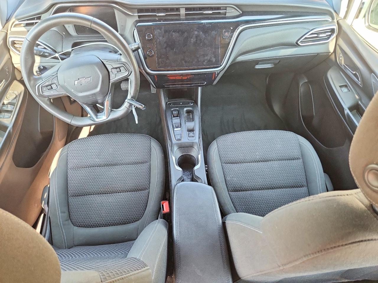 2023 CHEVROLET BOLT EV 1LT — Фото 8 из 12
