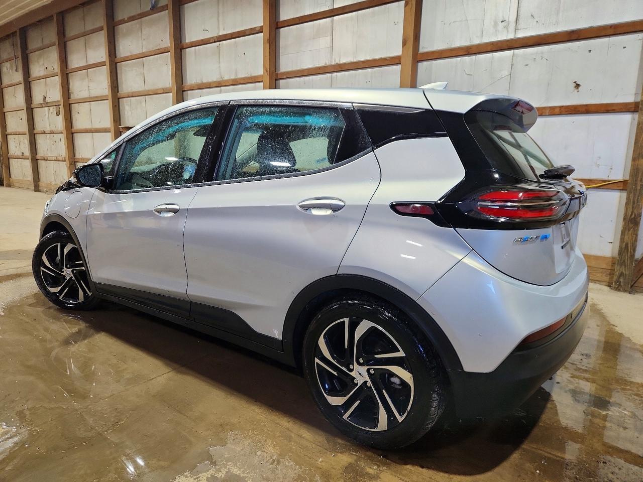 2023 CHEVROLET BOLT EV 2LT — Фото 2 из 13