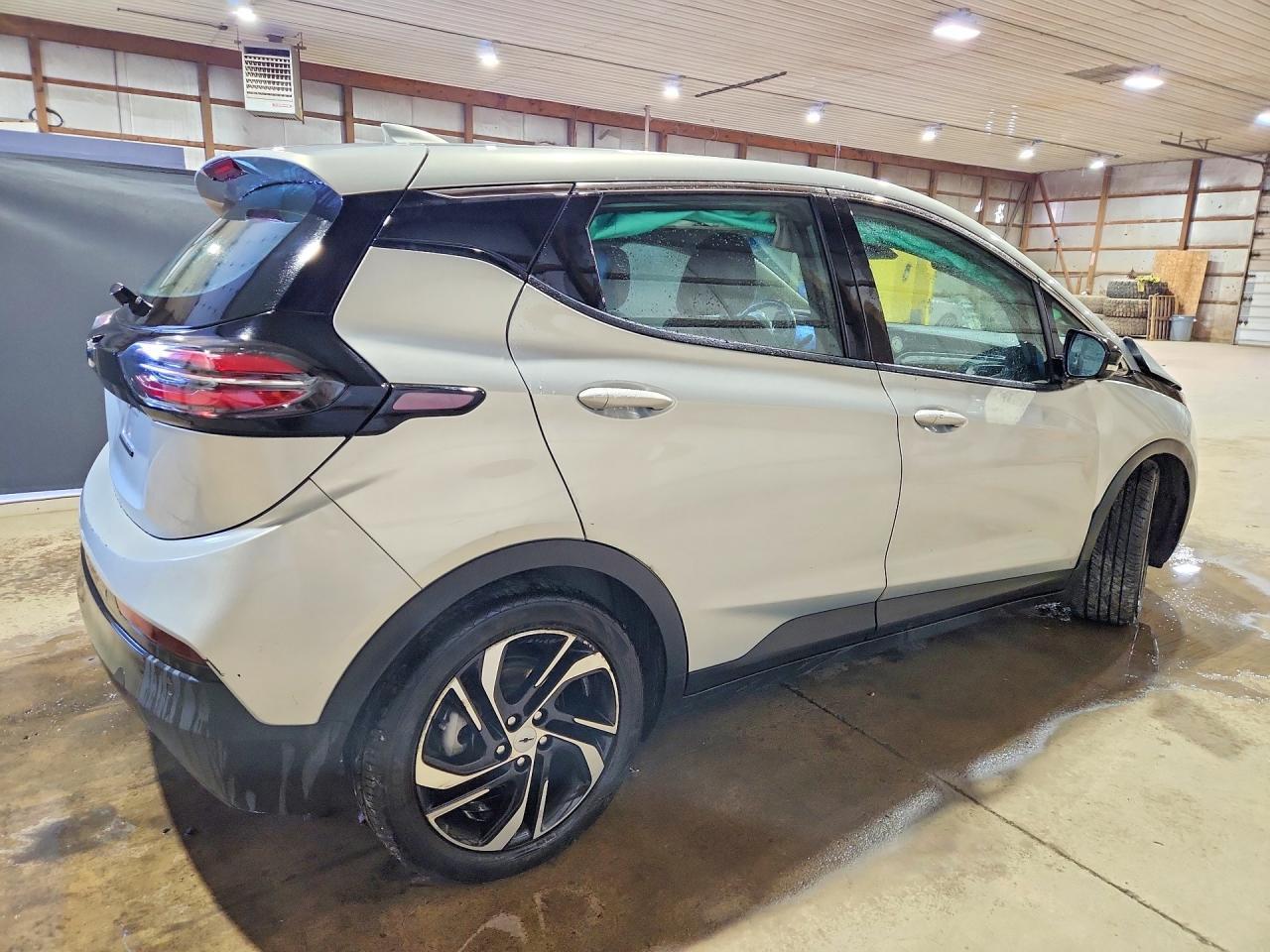 2023 CHEVROLET BOLT EV 2LT — Фото 3 из 13