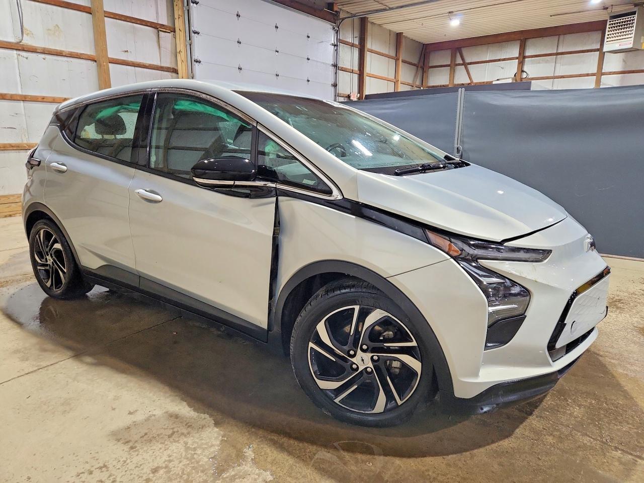 2023 CHEVROLET BOLT EV 2LT — Фото 4 из 13