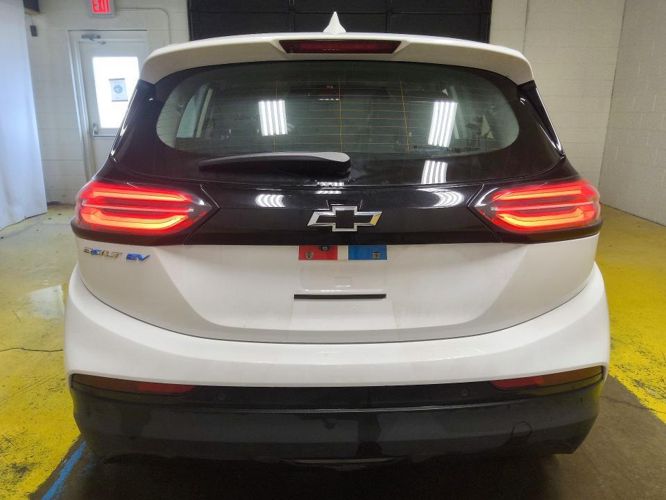 2023 CHEVROLET BOLT EV 1LT — Фото 6 из 13