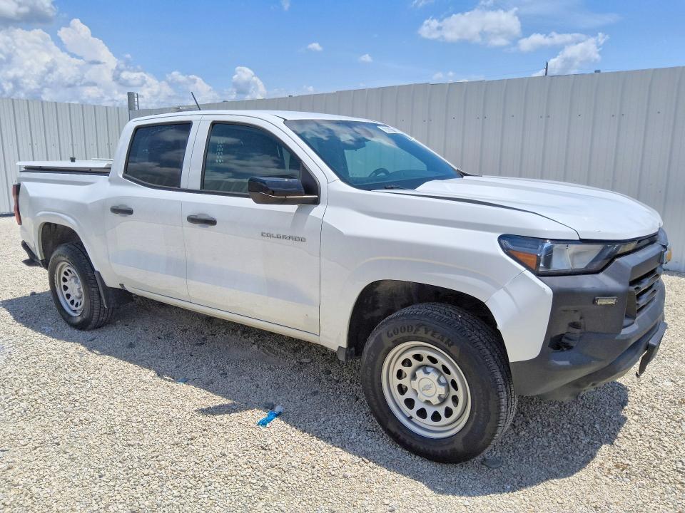 2023 CHEVROLET COLORADO — Фото 4 из 13