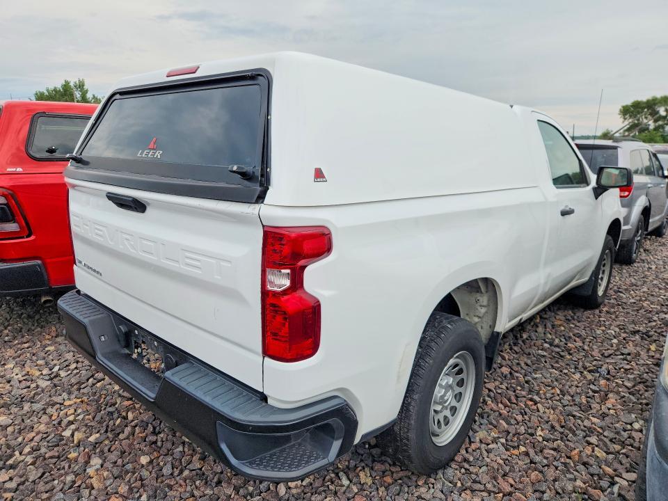 2023 CHEVROLET SILVERADO C1500 — Фото 3 из 12