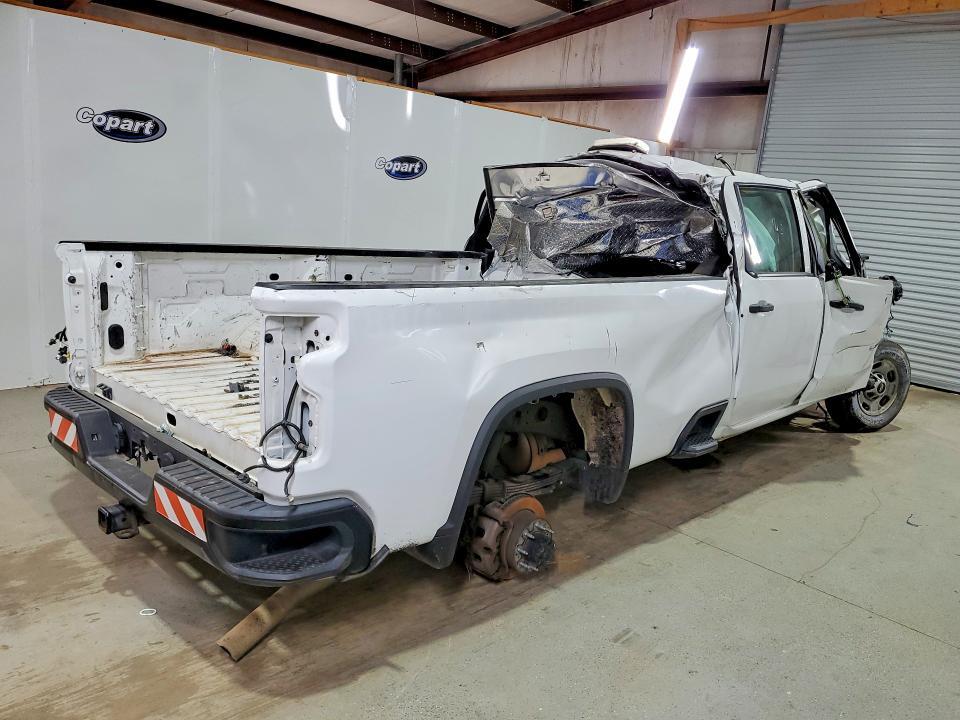 2023 CHEVROLET SILVERADO C2500 HEAVY DUTY — Фото 3 из 12