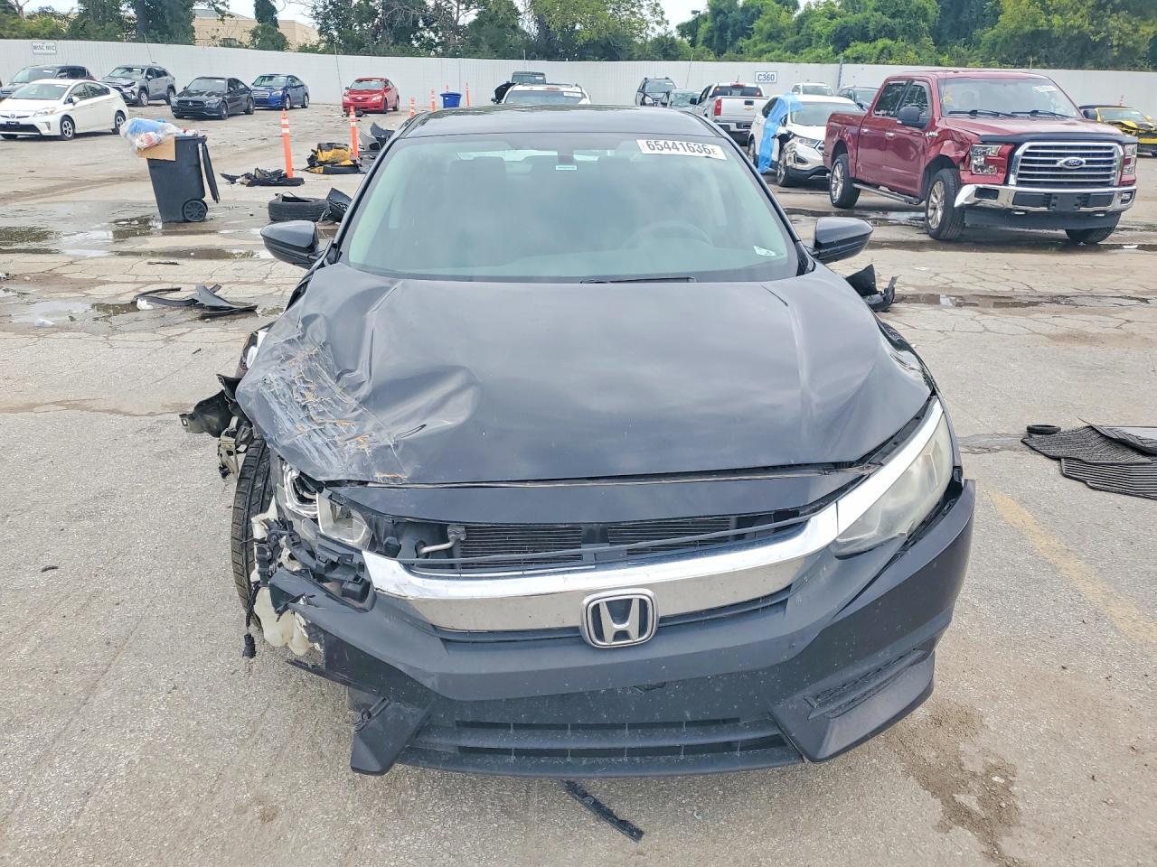 19XFC2F5XHE039794 2017 HONDA CIVIC photo no. 5