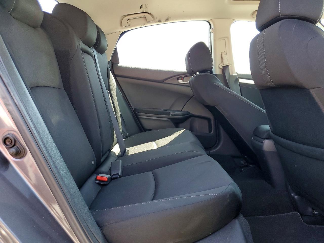 2HGFC1F34HH633781 2017 HONDA CIVIC photo no. 10