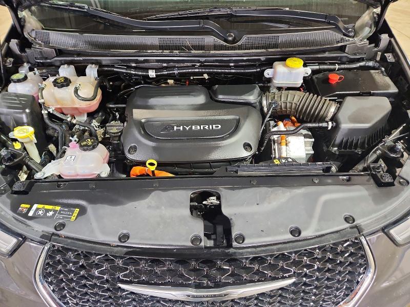 2023 CHRYSLER PACIFICA HYBRID TOURING L — Фото 12 из 14
