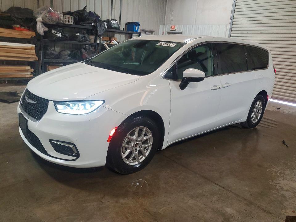 2023 CHRYSLER PACIFICA 2C4RC1BG3PR620808