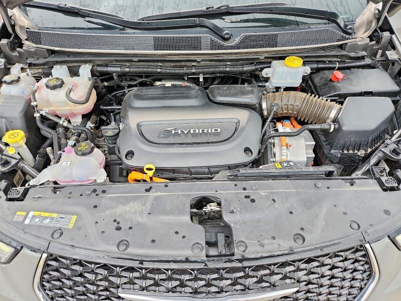 2023 CHRYSLER PACIFICA HYBRID TOURING L — Фото 11 из 13