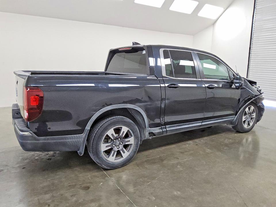2017 HONDA RIDGELINE RTL — Фото 3 из 13