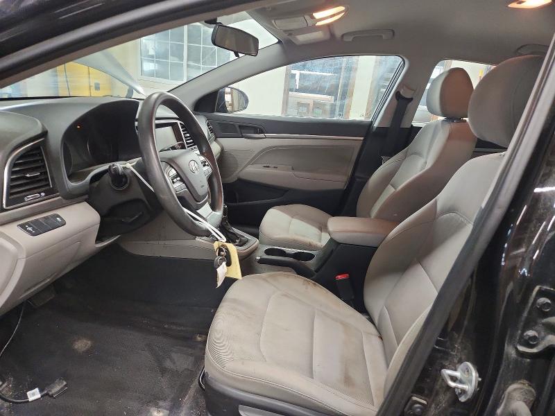 2017 HYUNDAI ELANTRA SE — Фото 7 из 12