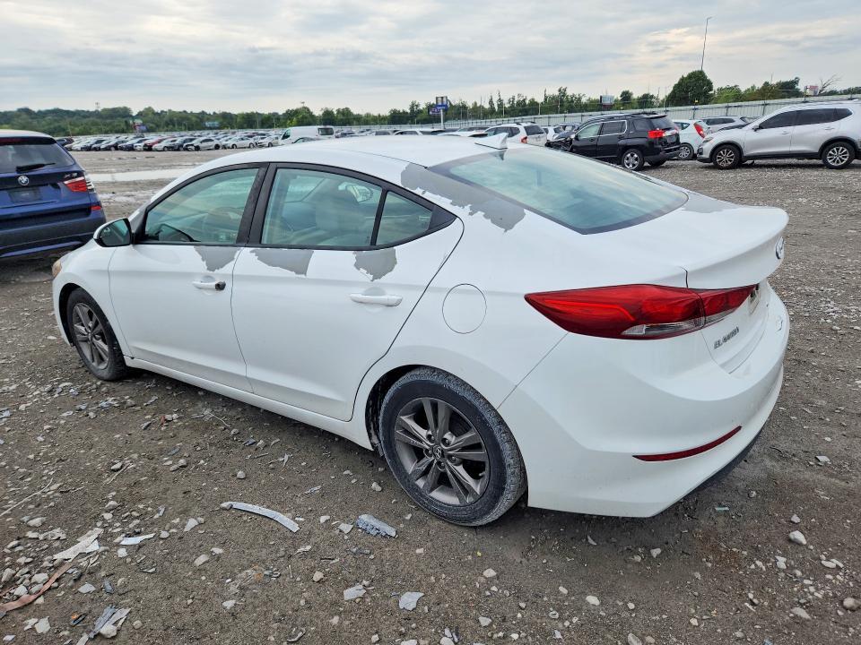 2017 HYUNDAI ELANTRA SE — Фото 2 из 12