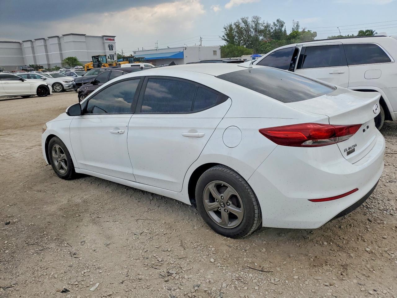 2017 HYUNDAI ELANTRA ECO — Фото 2 из 13