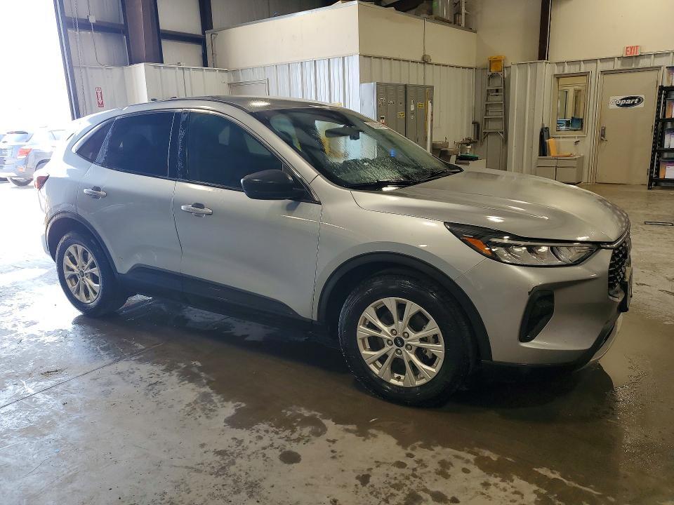 2023 FORD ESCAPE ACTIVE — Фото 4 из 13