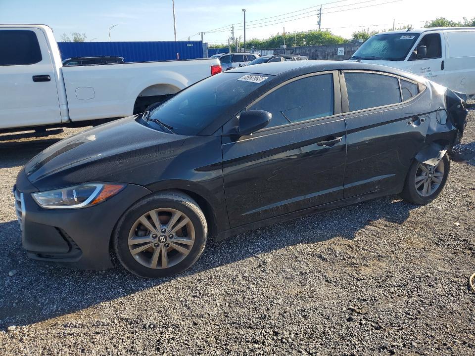 2017 HYUNDAI ELANTRA KMHD84LF4HU381286