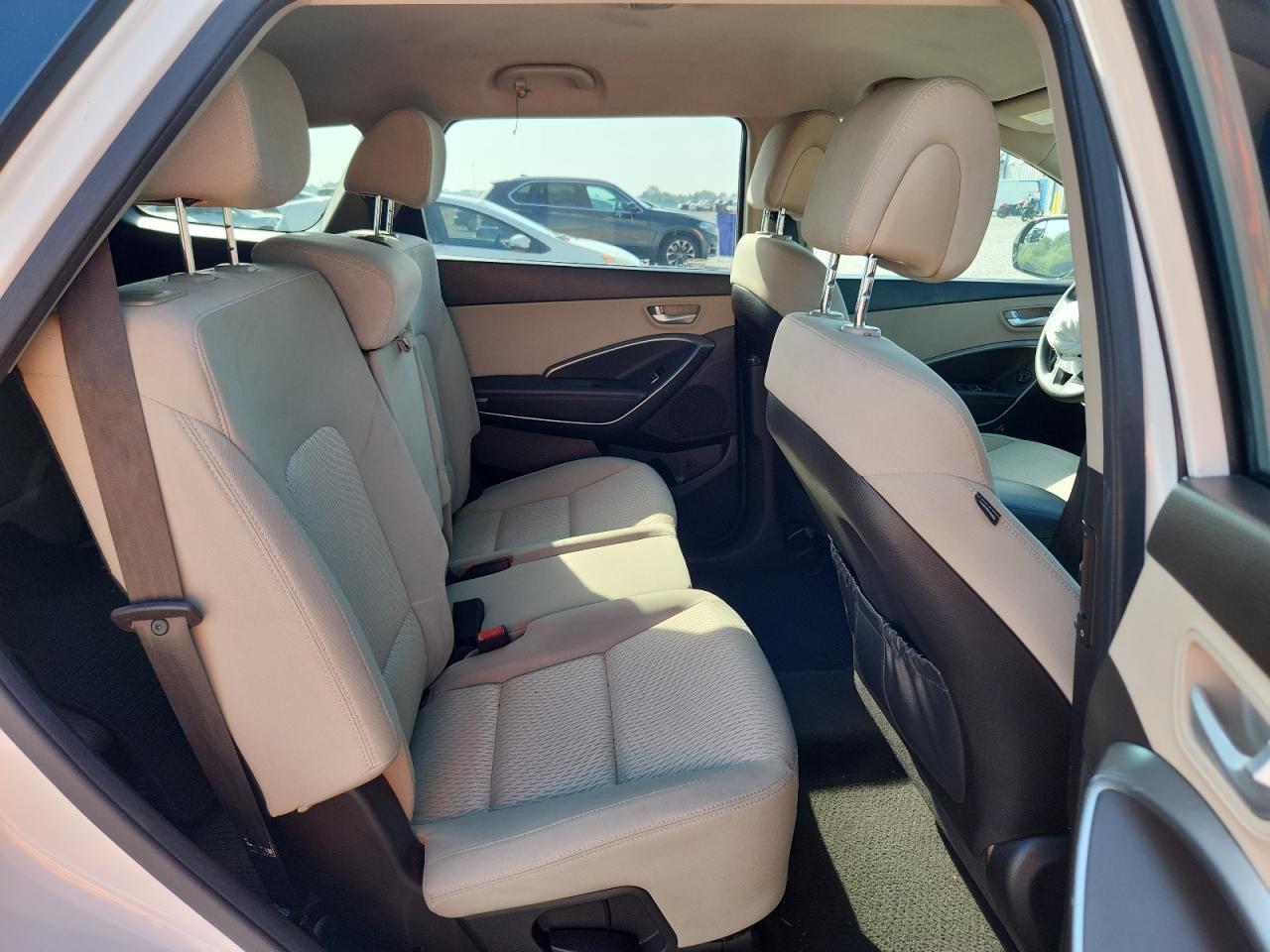 2017 HYUNDAI SANTA FE SE — Фото 11 из 14