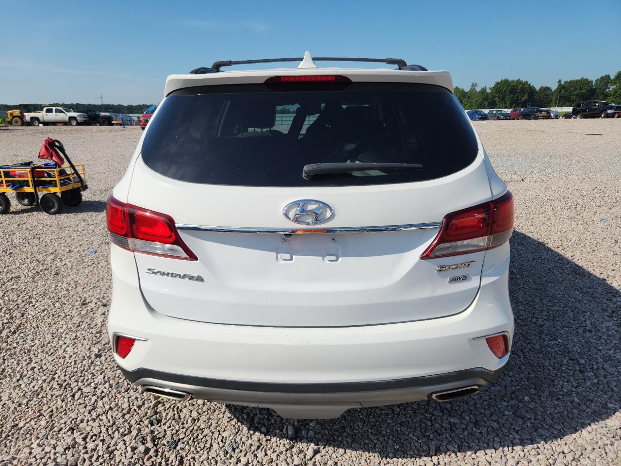 2017 HYUNDAI SANTA FE SE — Фото 6 из 14