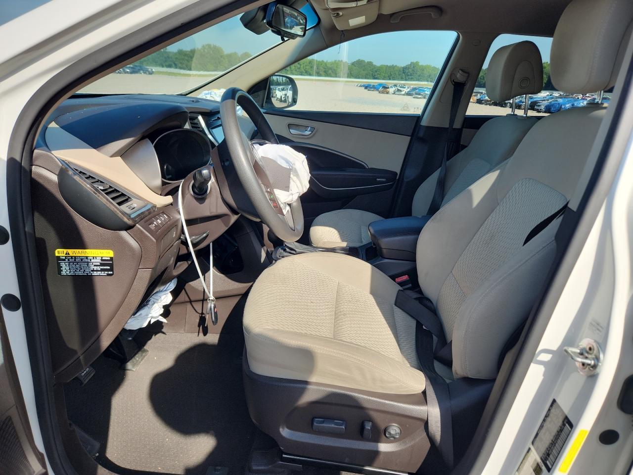 2017 HYUNDAI SANTA FE SE — Фото 7 из 14