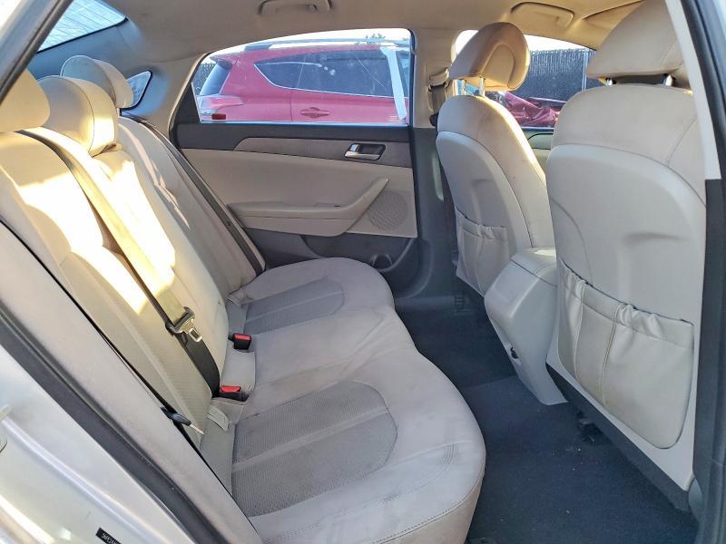 5NPE24AF3HH511095 2017 HYUNDAI SONATA photo no. 10
