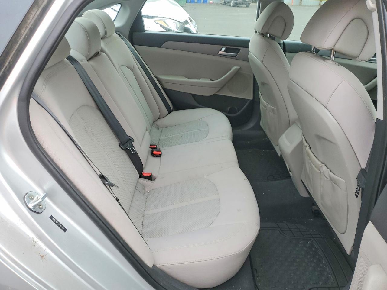 2017 HYUNDAI SONATA SE — Фото 10 из 12