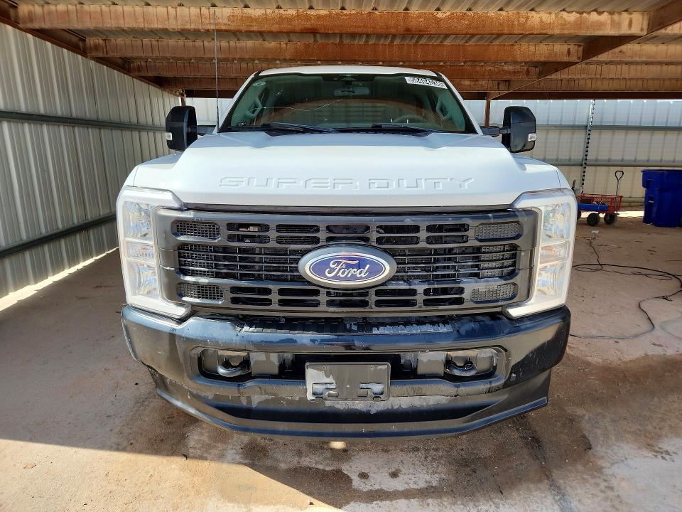 2023 FORD F250 SUPER DUTY — Фото 5 из 12