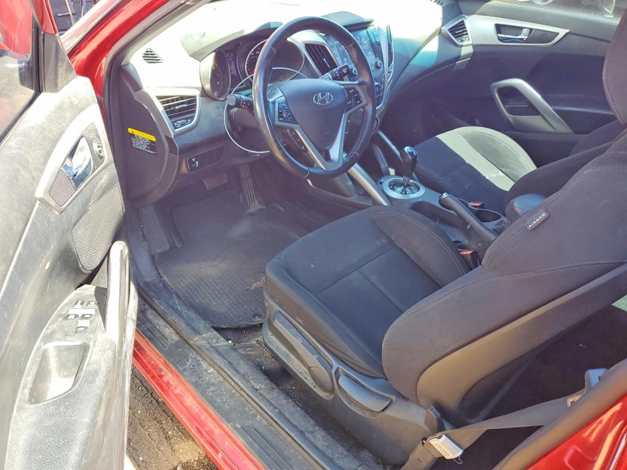 2017 HYUNDAI VELOSTER BASE — Фото 8 из 12