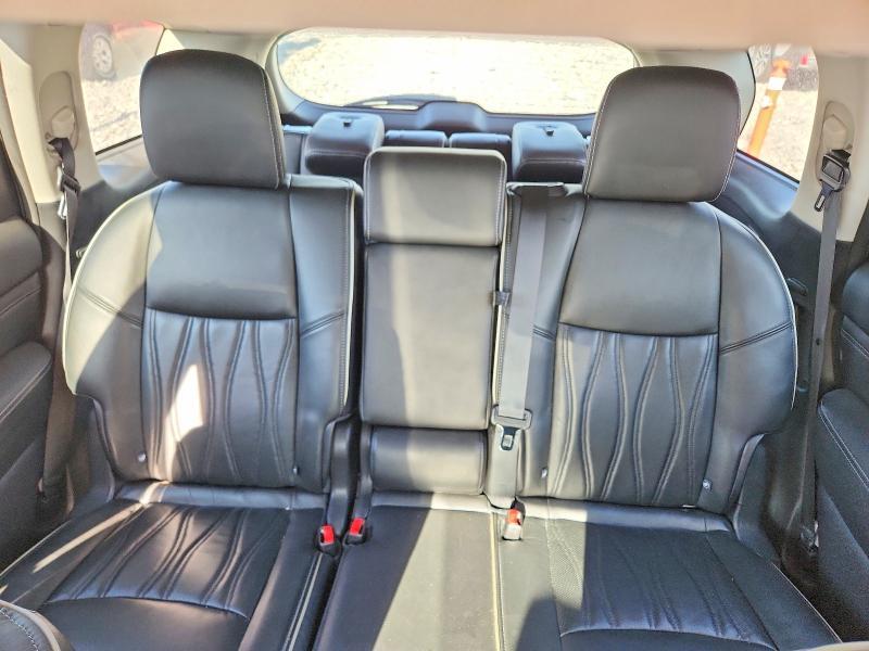 2017 INFINITI QX60 BASE — Фото 10 из 13