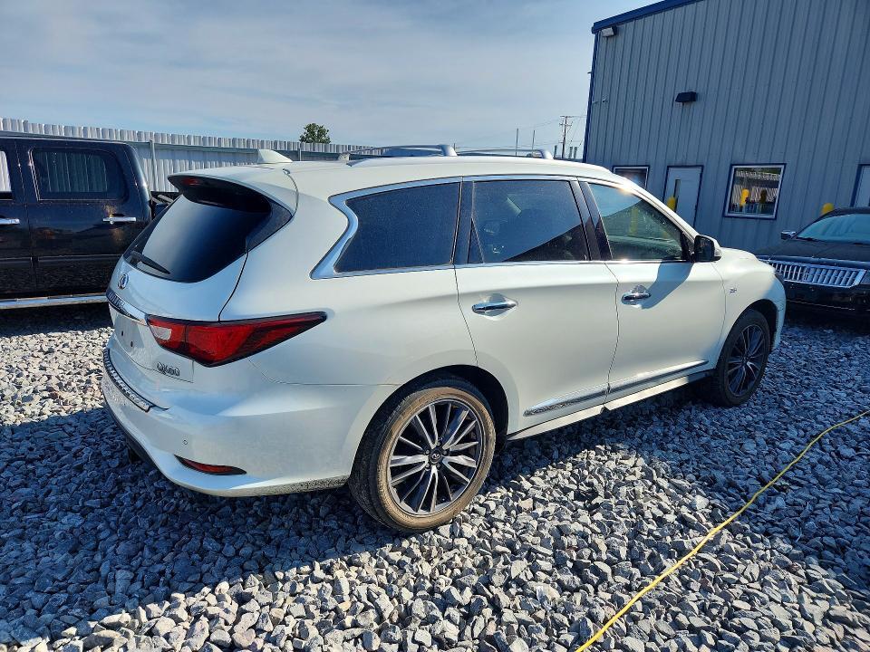 2017 INFINITI QX60 BASE — Фото 3 из 13