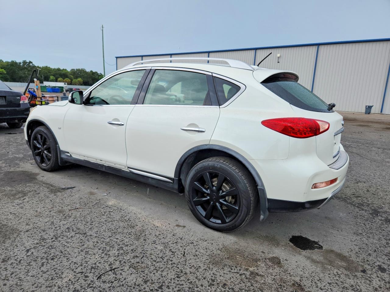 2017 INFINITI QX50 BASE — Фото 2 из 13