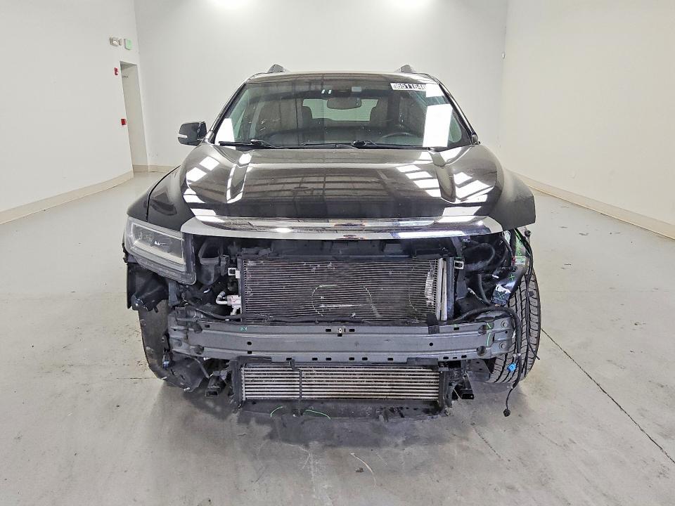 2023 GMC ACADIA SLT — Фото 5 из 13