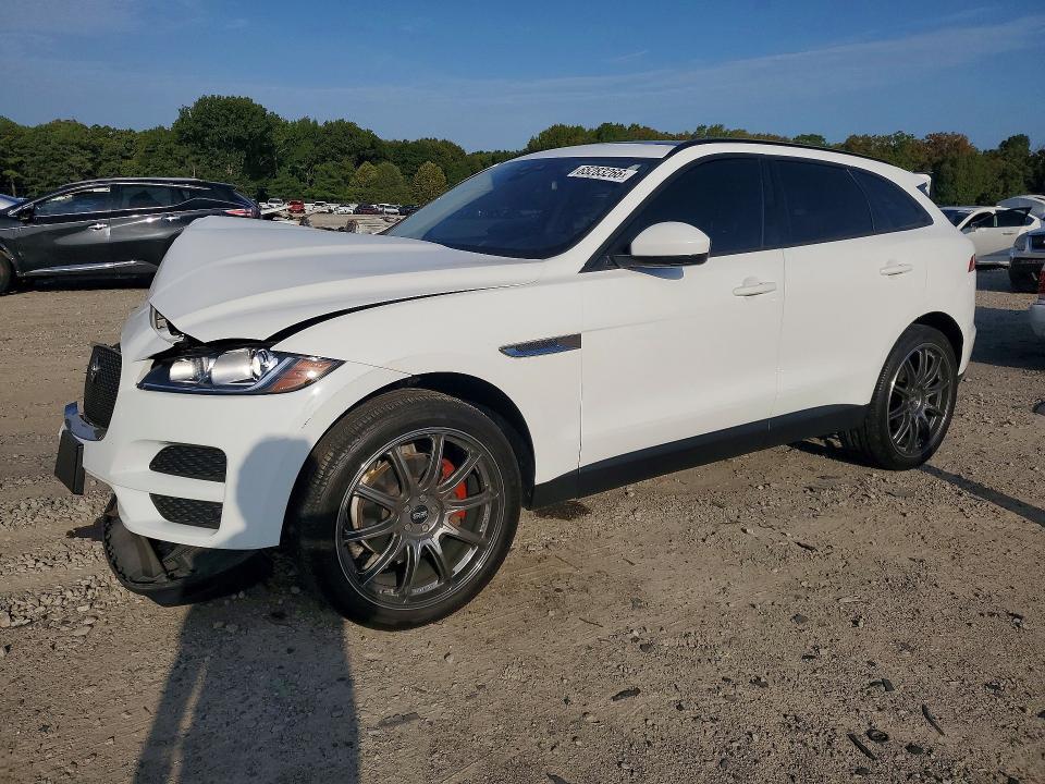 2017 JAGUAR F-PACE SADCJ2BV6HA889699