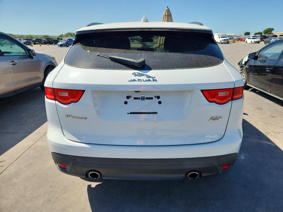 2017 JAGUAR F-PACE PREMIUM — Фото 6 из 13