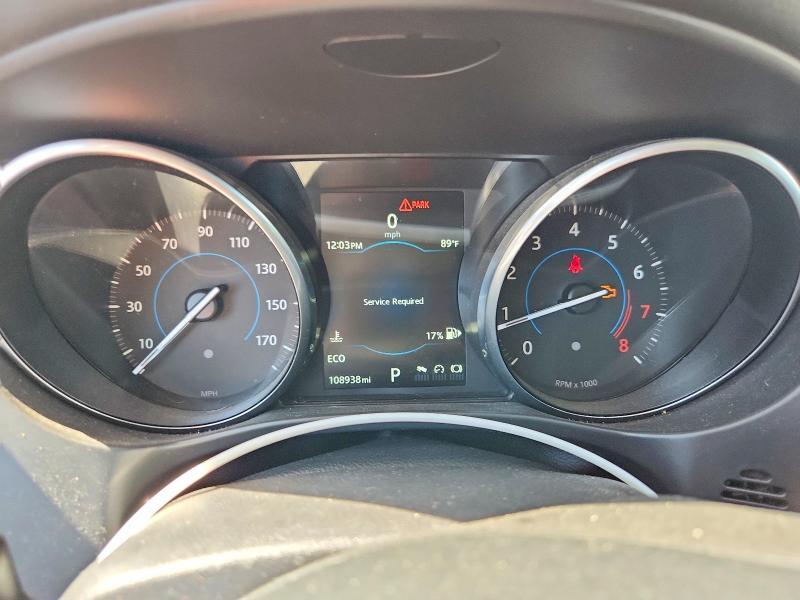 2017 JAGUAR F-PACE PREMIUM — Фото 9 из 13