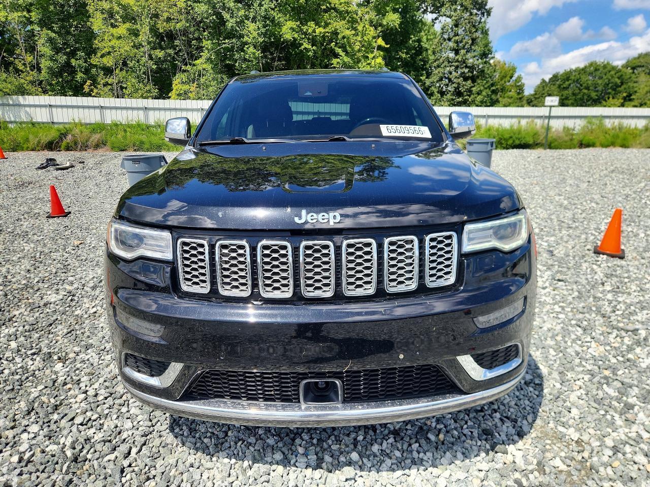 2017 JEEP GRAND CHEROKEE SUMMIT — Фото 5 из 13