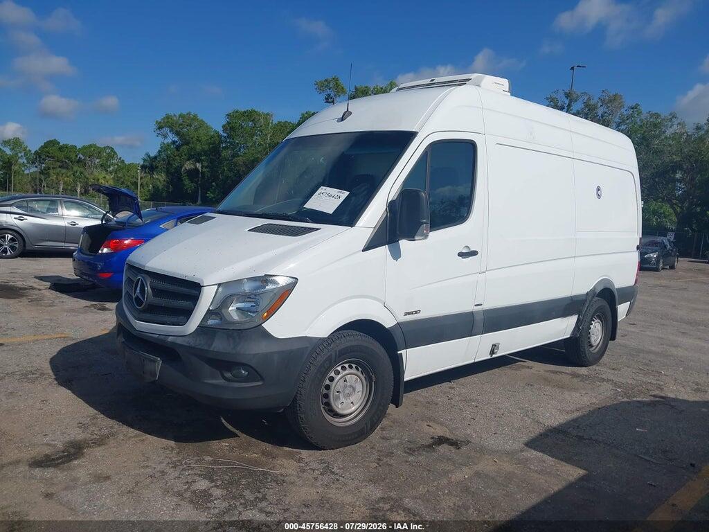 WD3PE7DD9GP177857 2016 MERCEDES-BENZ SPRINTER 2500 photo no. 2