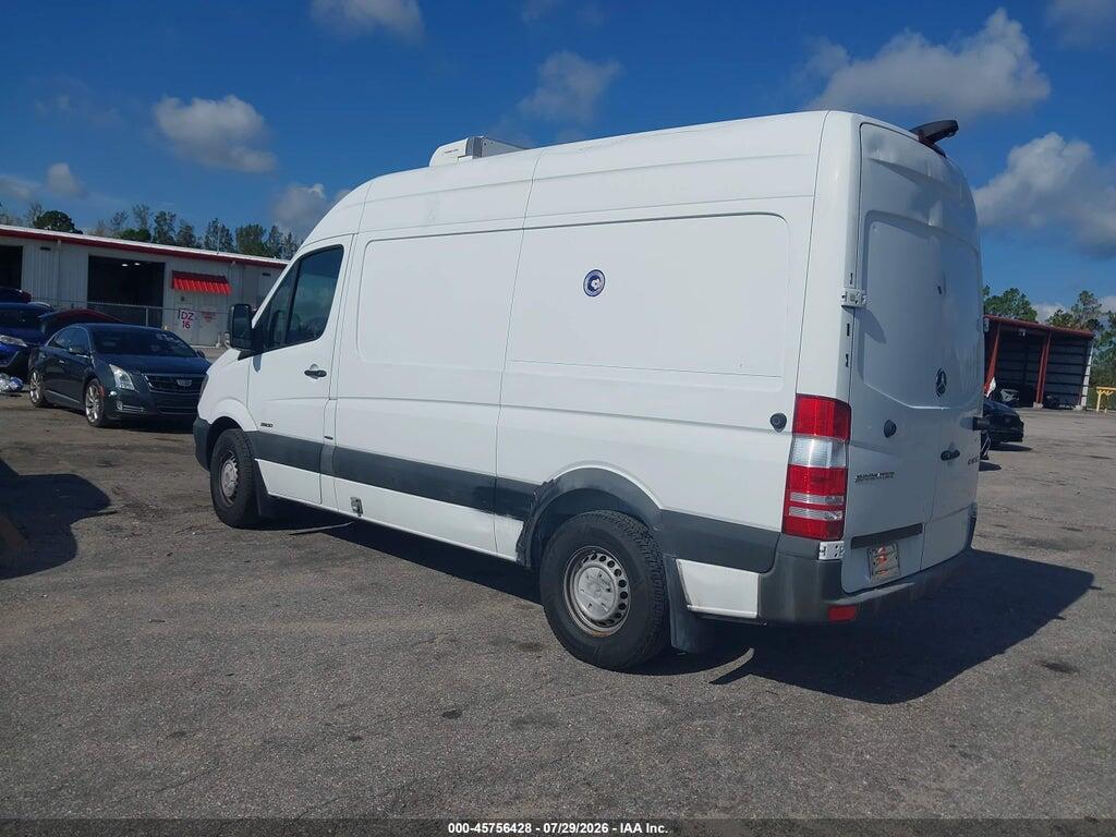 WD3PE7DD9GP177857 2016 MERCEDES-BENZ SPRINTER 2500 photo no. 3