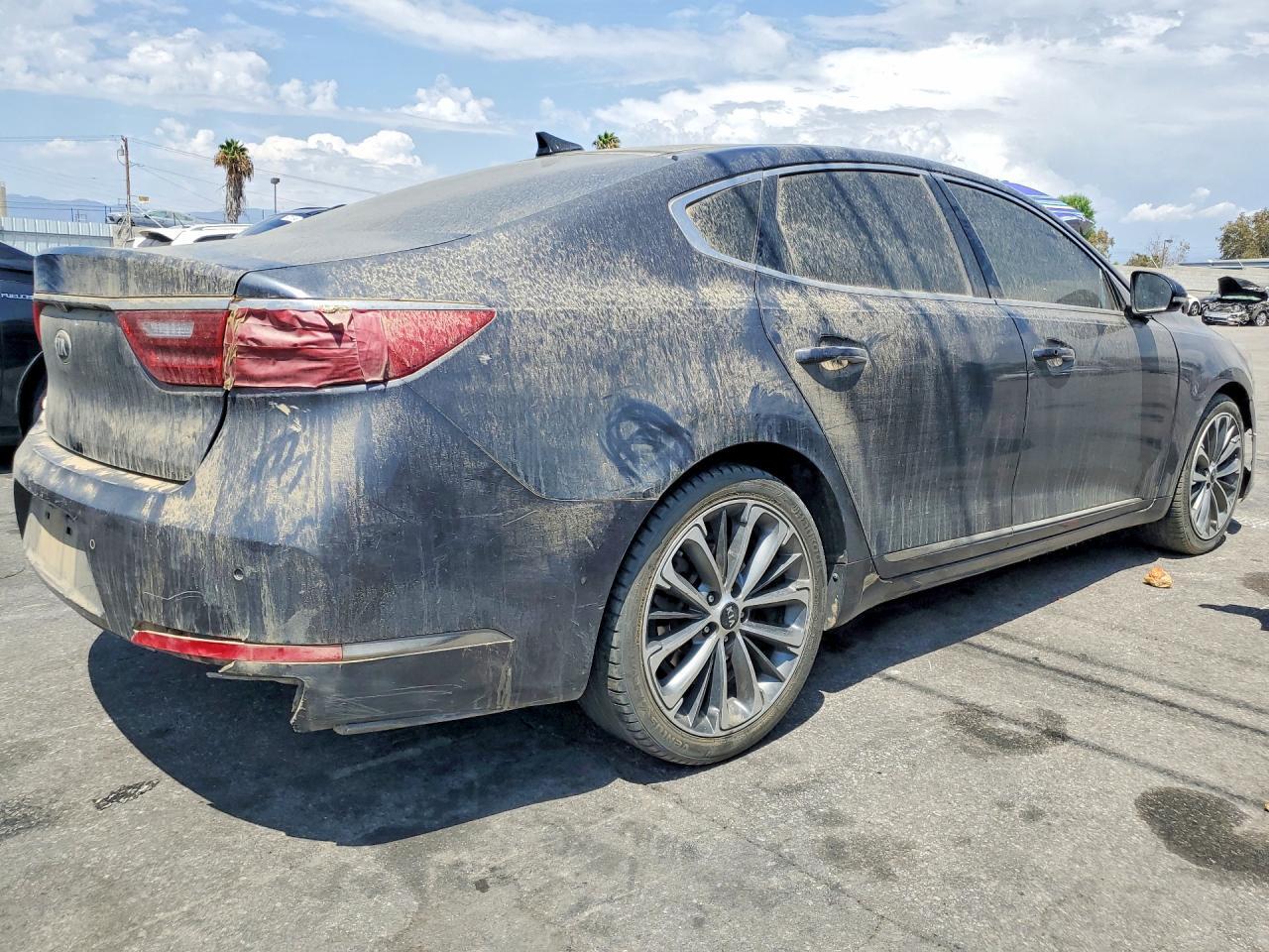 2017 KIA CADENZA TECHNOLOGY — Фото 3 из 12