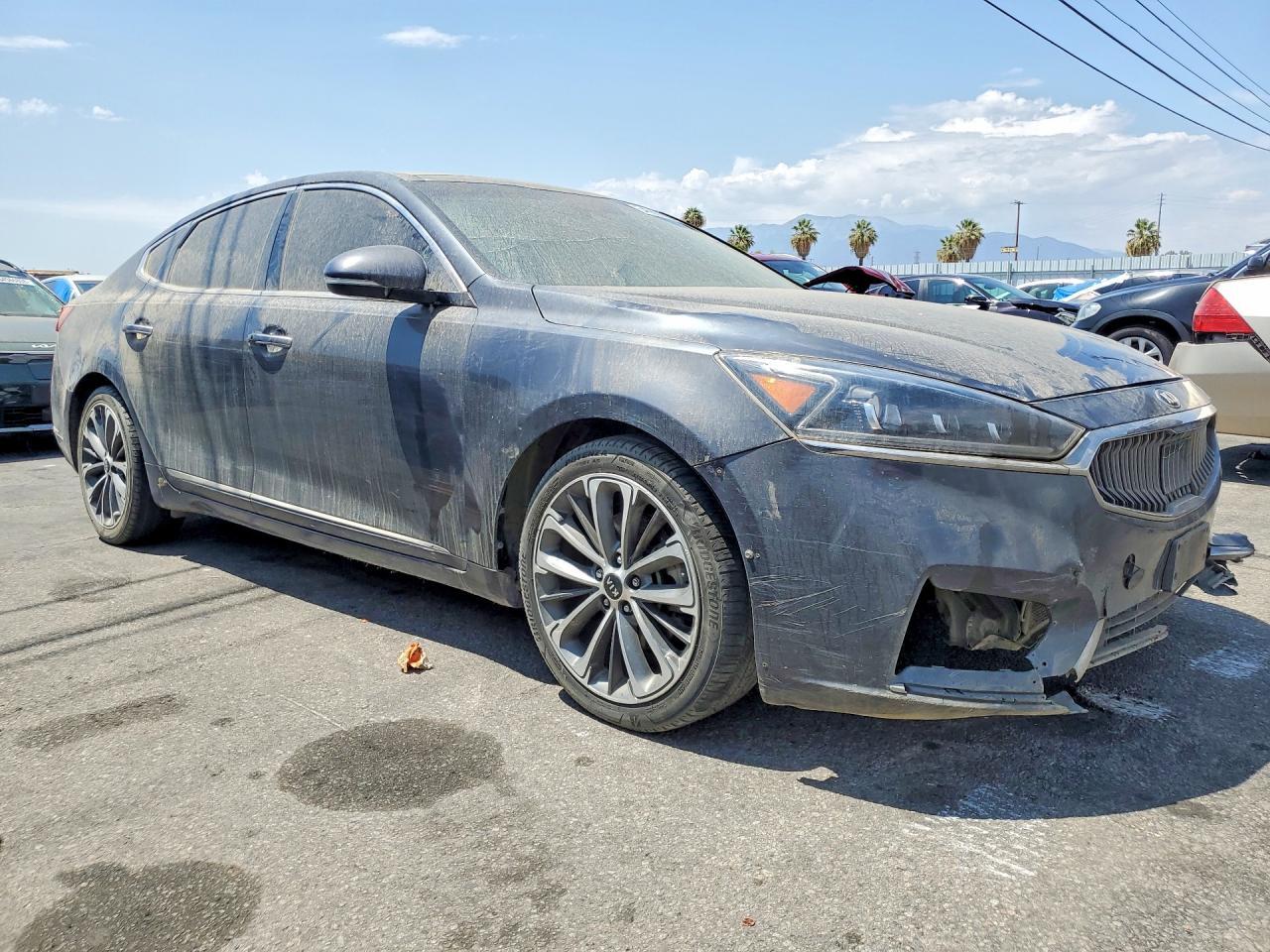 2017 KIA CADENZA TECHNOLOGY — Фото 4 из 12