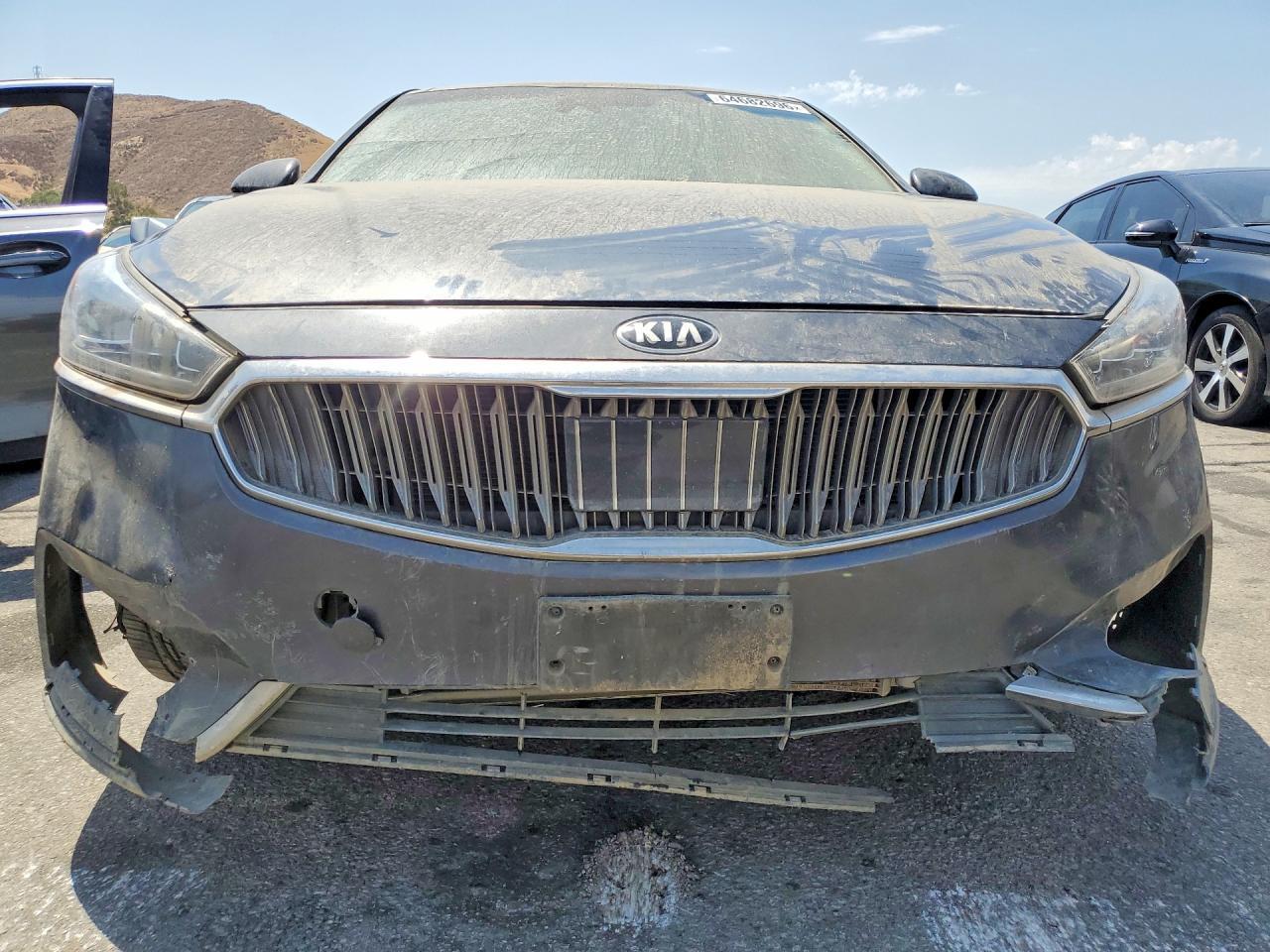 2017 KIA CADENZA TECHNOLOGY — Фото 5 из 12