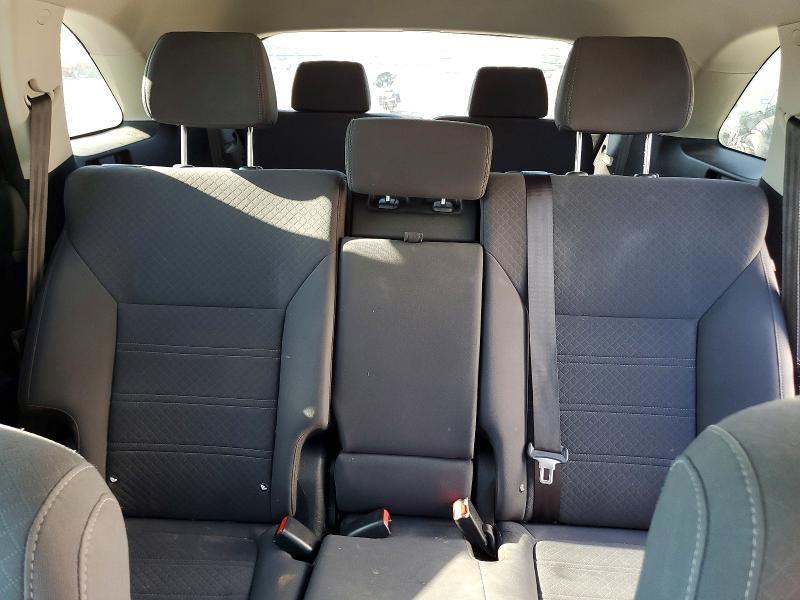 2017 KIA SORENTO LX V6 — Фото 10 из 13