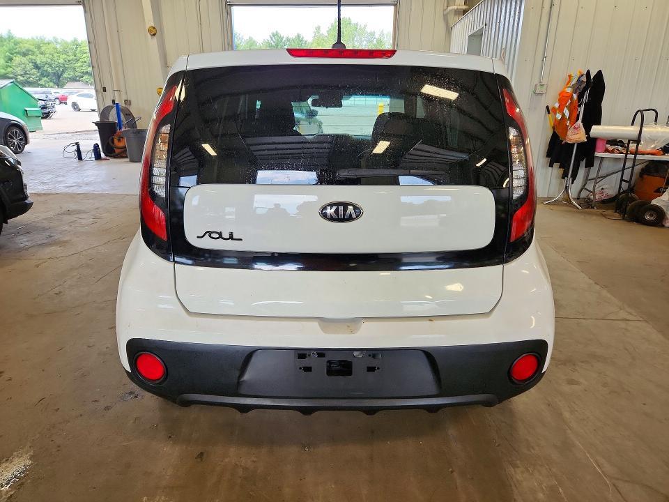 2017 KIA SOUL BASE — Фото 6 из 13