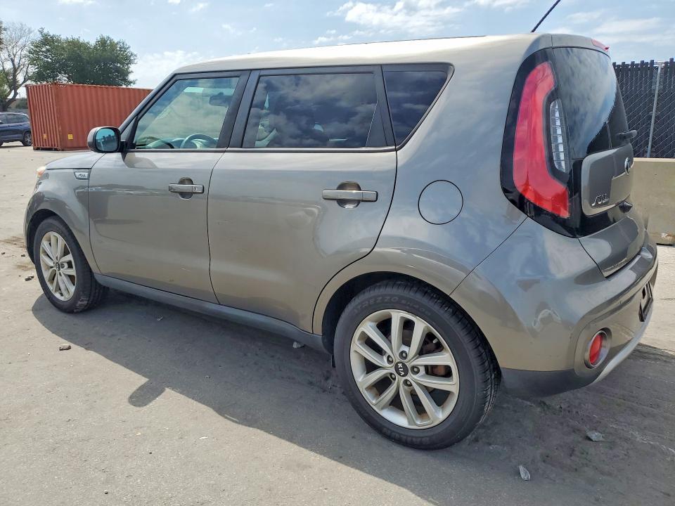 2017 KIA SOUL + — Фото 2 из 13