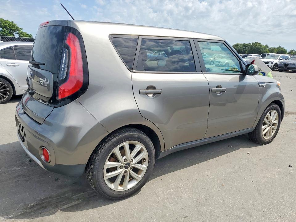 2017 KIA SOUL + — Фото 3 из 13