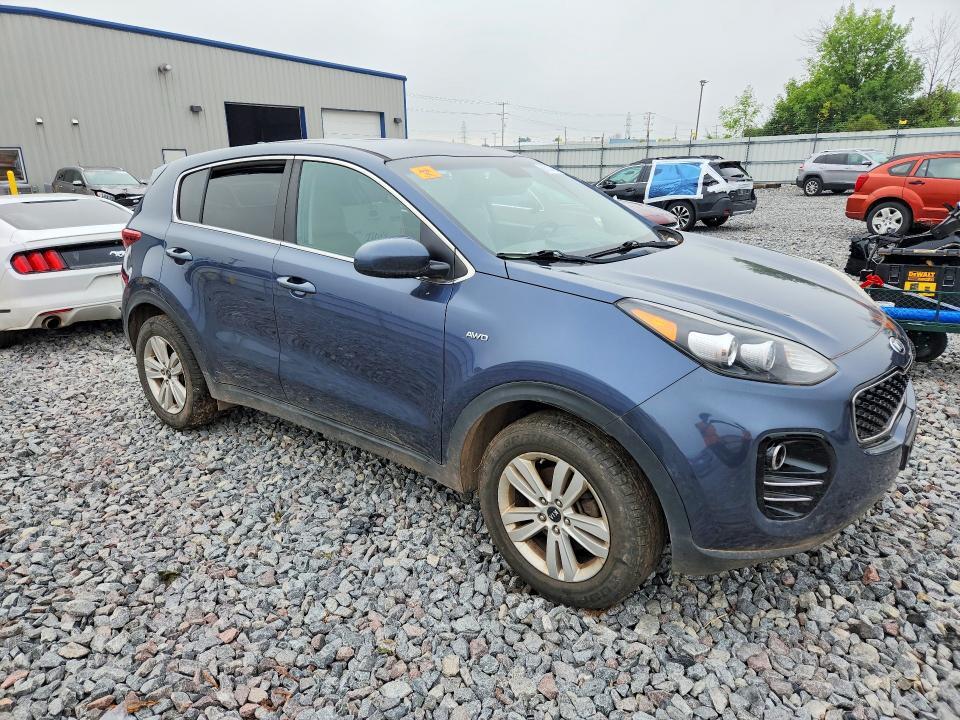2017 KIA SPORTAGE LX — Фото 4 из 12