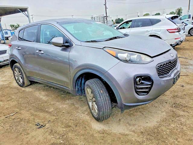 2017 KIA SPORTAGE LX — Фото 4 из 14