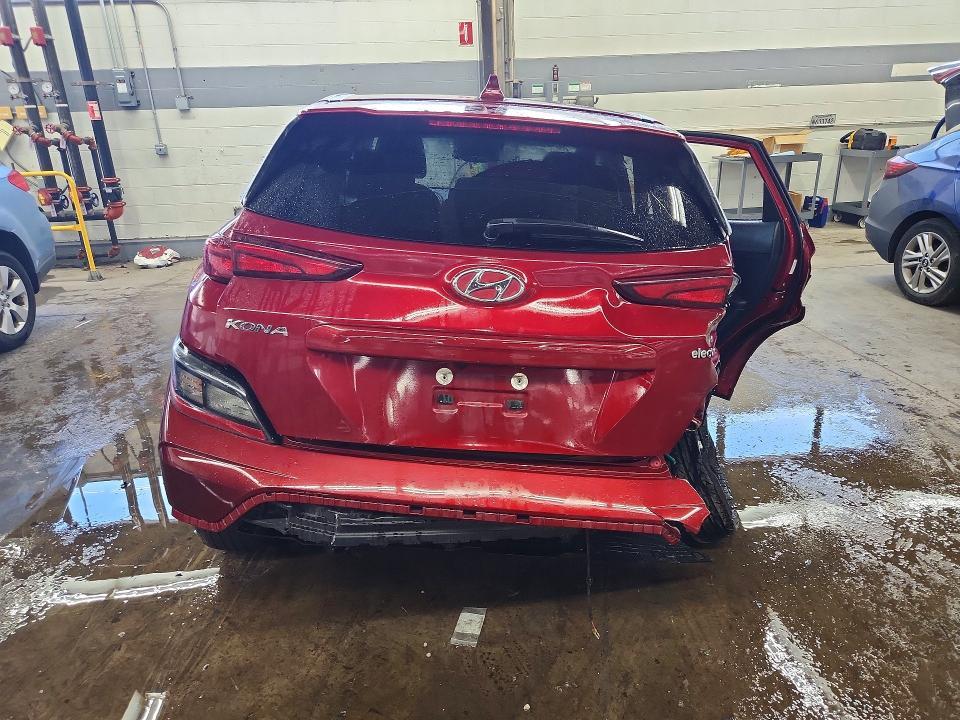 2023 HYUNDAI KONA SE — Фото 6 из 13